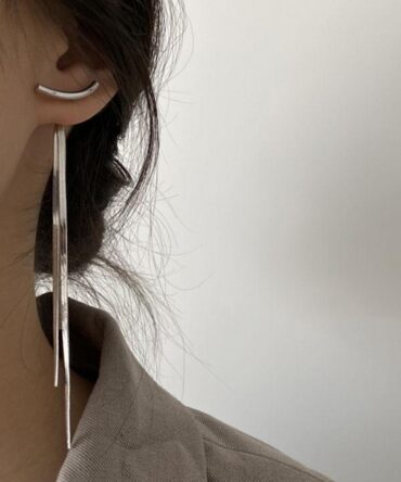 Original Solid Tasseled Shiny Eardrop