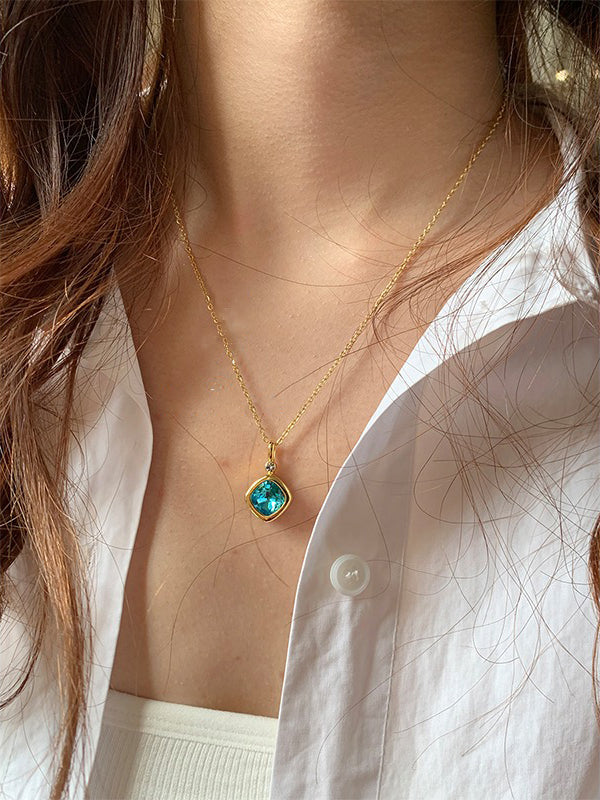 One Equal To Ten Necklaces Changeable Colors