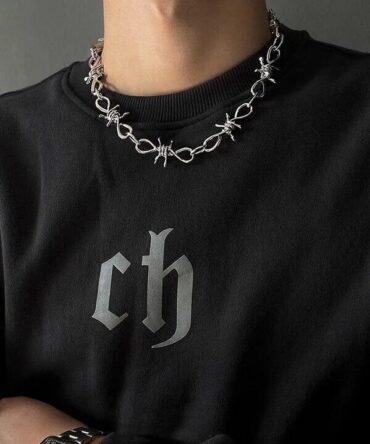 Silver Wire Necklace